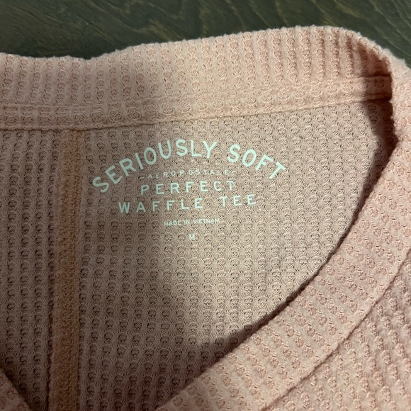 Aeropostale pink sweater size: M - Picture 3 of 3